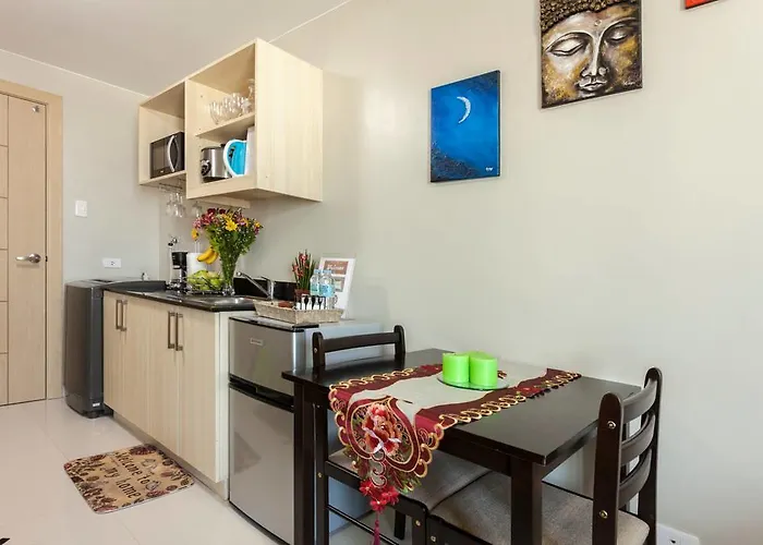 Yong's Place At Vista Residences Taft Apartment
