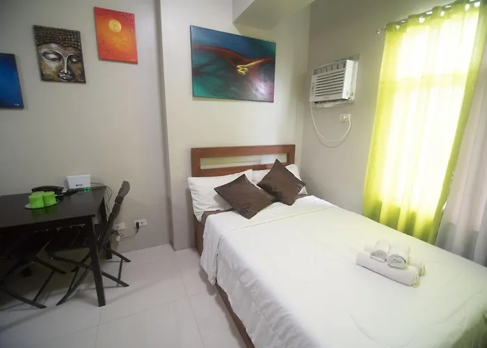 Yong's Place At Vista Residences Taft * Manila